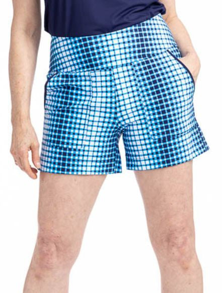 Front view of the Carry My Cargo Golf Shorts in Ocean Plaid. The ocean plaid print is a vertical repeating gradient of white to blue checkered print. 