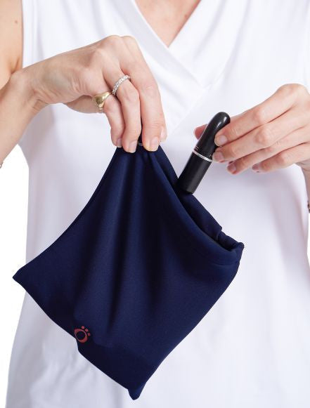 The Don't Lose Me Bag in Navy Blue. Keep your personal items safe on the course.